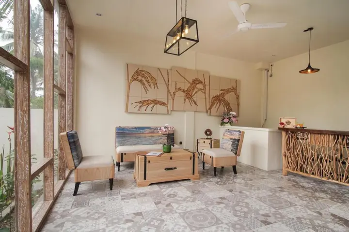 Гили Траванган: Sadev Resort