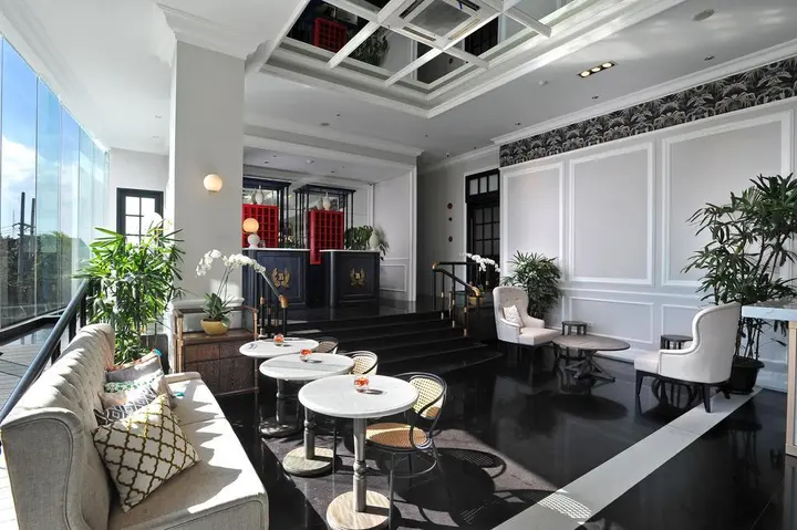Сурабая: Brava Suites by ZIA Surabaya