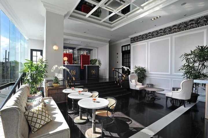 Сурабая: Brava Suites by ZIA Surabaya