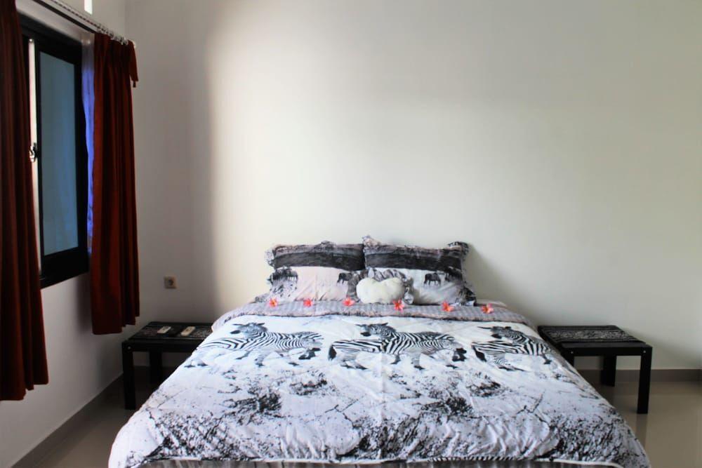 Санур Кайя: Yuliana Homestay