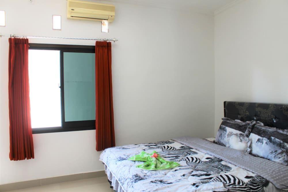 Санур Кайя: Yuliana Homestay