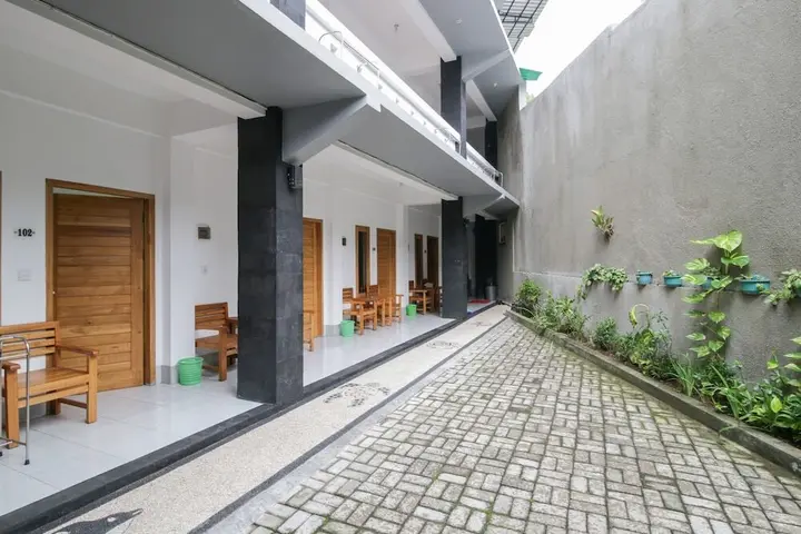 Сенджиги: Airy Batu Layar Raya Senggigi KM 8 Lombok