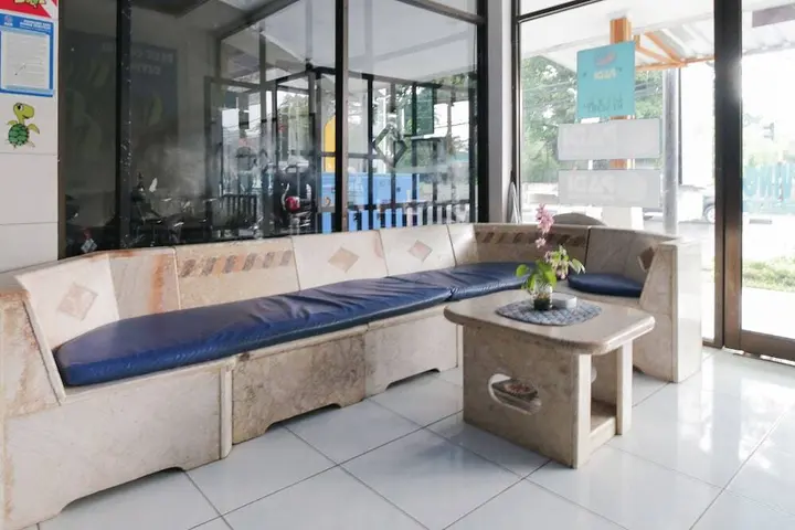 Сенджиги: Airy Batu Layar Raya Senggigi KM 8 Lombok