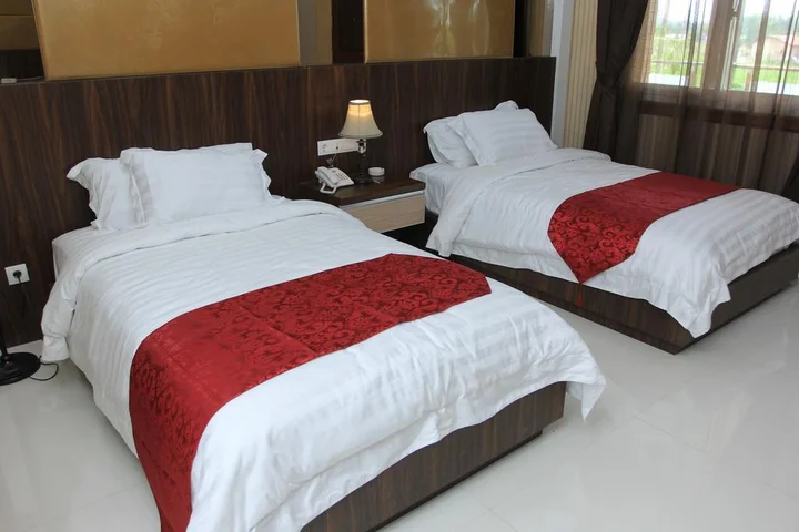 Петумбак: Pancur Gading Hotel & Resort