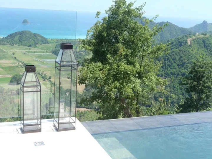 Прайя: Selong Selo Resort and Residences