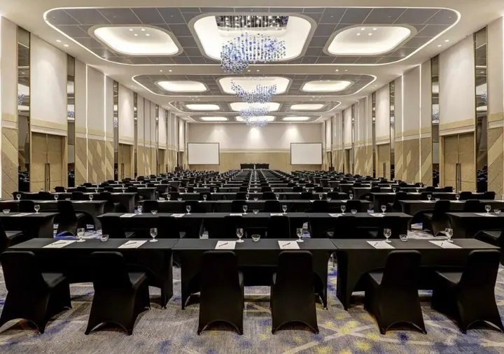 Сурабая: Novotel Samator Surabaya Timur