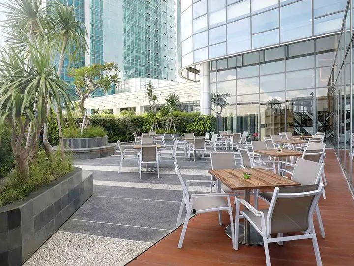 Сурабая: Novotel Samator Surabaya Timur