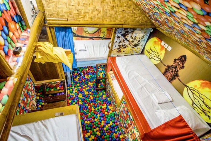 Гили-Мено: The Rabbit Tree - Hostel