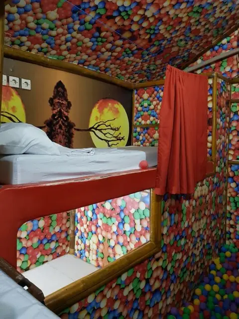 Гили-Мено: The Rabbit Tree - Hostel