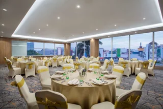 Медан: Radisson Medan
