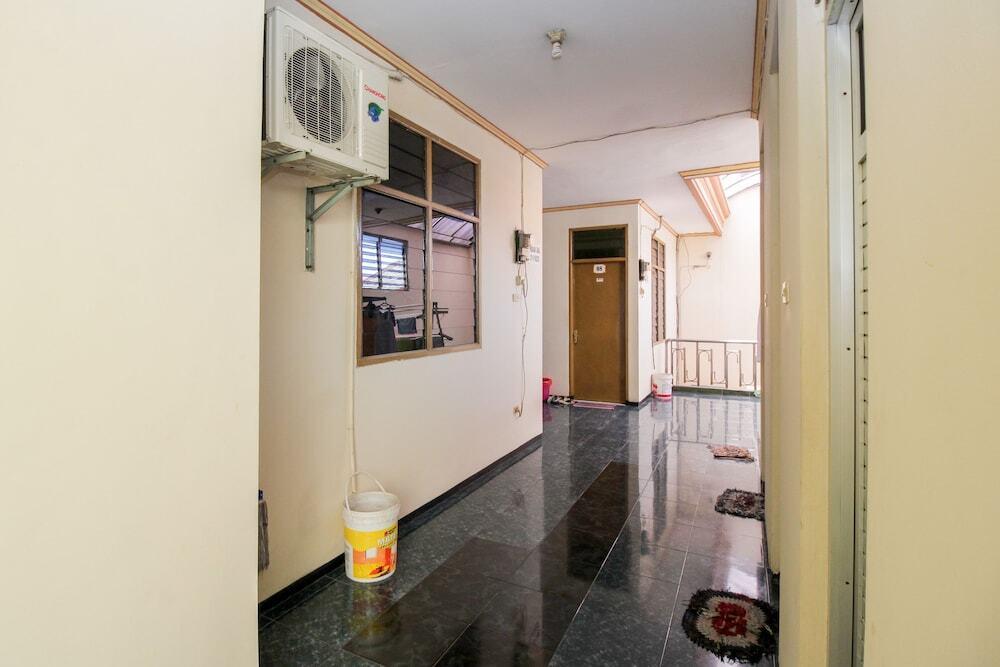 Сурабая: Airy Eco Syariah Wonokromo Bratang Gede 105 Surabaya