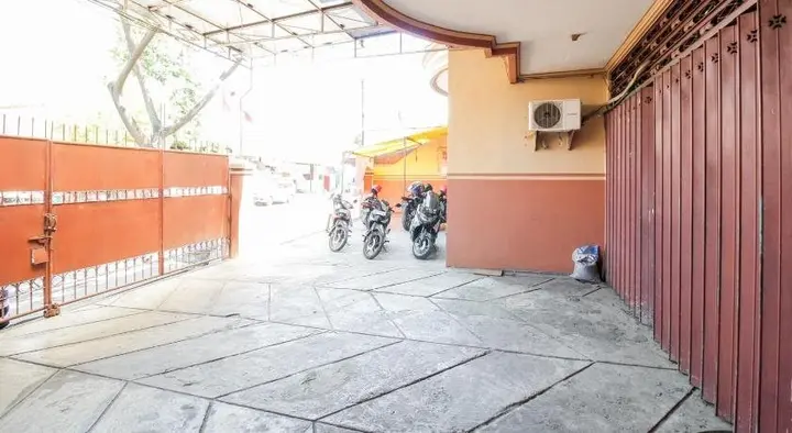 Сурабая: Airy Eco Syariah Wonokromo Bratang Gede 105 Surabaya