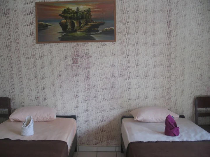 Сукасада: Lovina Central Hostel