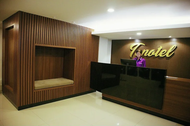 Семаранг: Tonotel Hotel