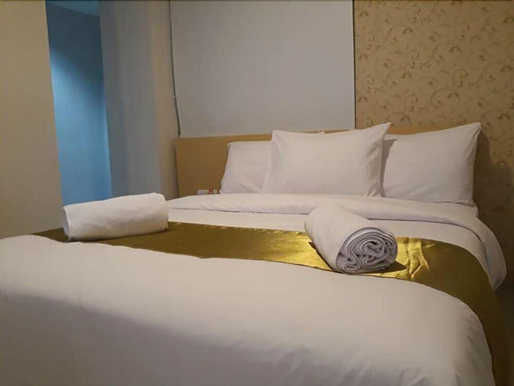 Семаранг: Tonotel Hotel