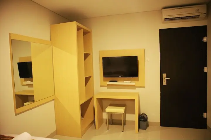 Семаранг: Tonotel Hotel