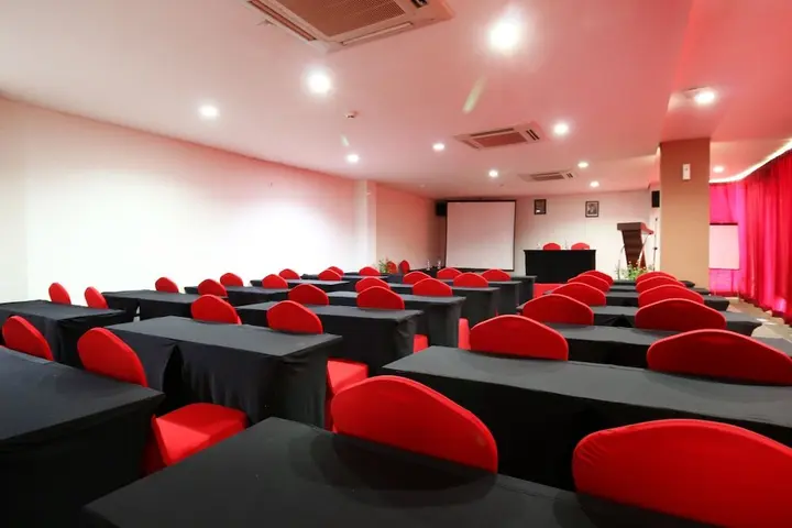 Пеканбару: Airy Sumahilang Sisingamangaraja 32 Pekanbaru