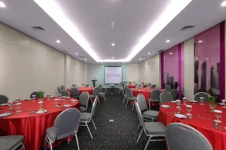 Тангеранг: Favehotel Bandara Tangerang