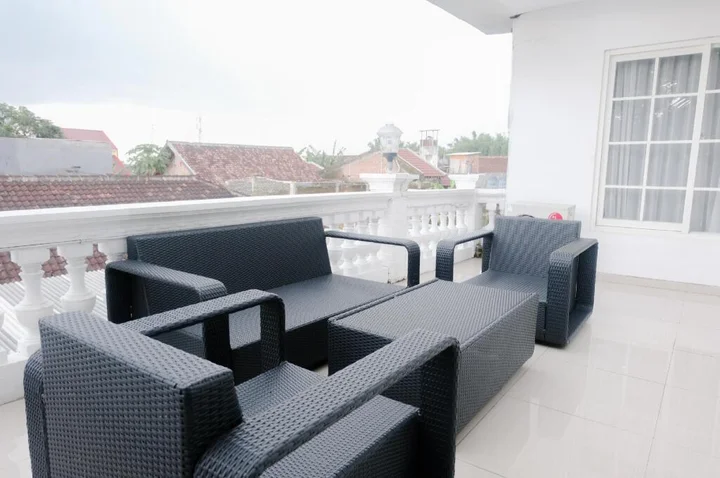 Маланг: OYO 696 Hasanah Guest House Syariah De Saphire
