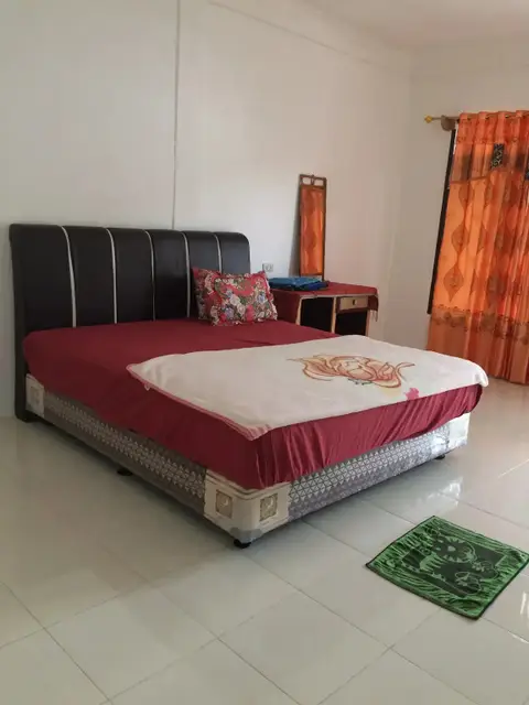 carousel image 0