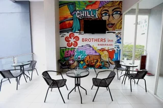 Депок: Brothers Inn Babarsari Yogyakarta