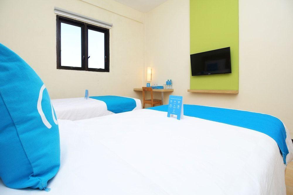 Сурабая: Airy Raya Rungkut Juanda Surabaya