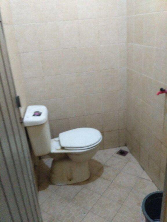 Депок: Adikarta Guesthouse Seturan