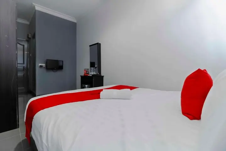Батам: RedDoorz Plus near Batam City Square