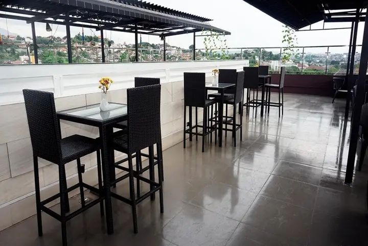Семаранг: Hotel Horison Inn Alaska Semarang