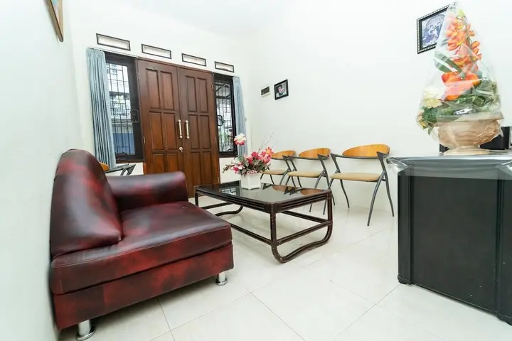 Маланг: KoolKost Male Syariah near SMAK Kolese Santo Yusup 2