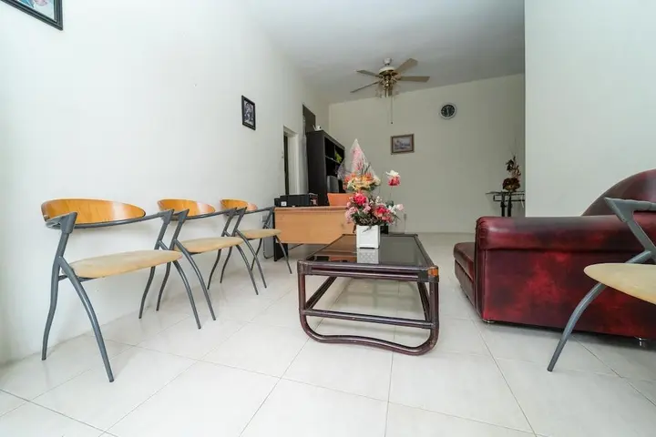 Маланг: KoolKost Male Syariah near SMAK Kolese Santo Yusup 2