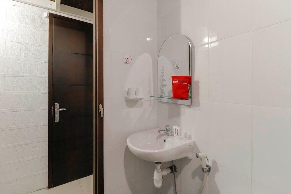 Батам: RedDoorz Plus @ Batam Center