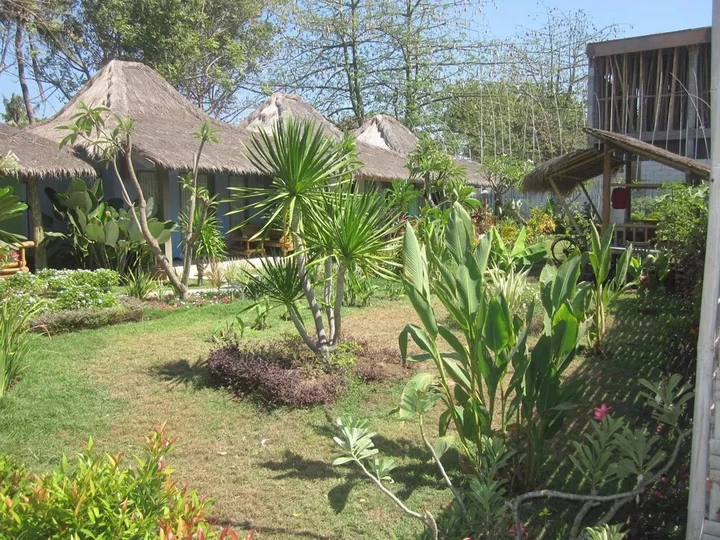 Гили Траванган: Mahaputri Bungalow