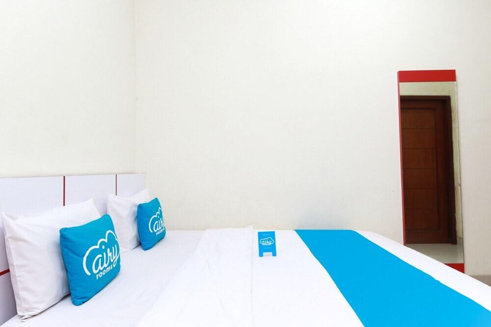 Бандунг: Airy Lengkong Buah Batu Kayu Agung Dua 9B Bandung
