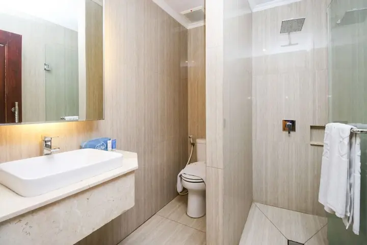 Джакарта: Airy Sunter Agung Utara Blok A 5B Jakarta