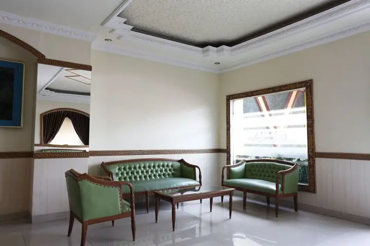 Депок: Reddoorz near Ambarukmo Plaza 3