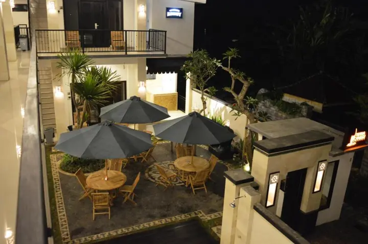 Чангу: Tirtha Canggu Suites