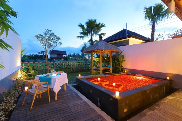 Тегаллаланг: Amatara Abirama Villas