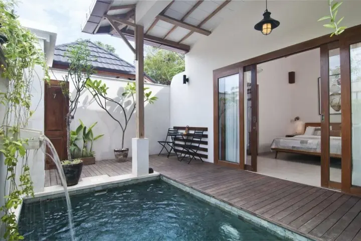 Гили Аир: KeRensia Private Pool Villas
