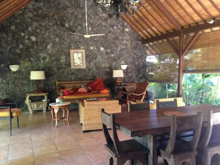 Бунутан: Villa Kupu Kupu