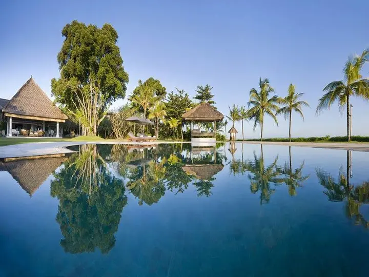 Чангу: Villa Atas Ombak