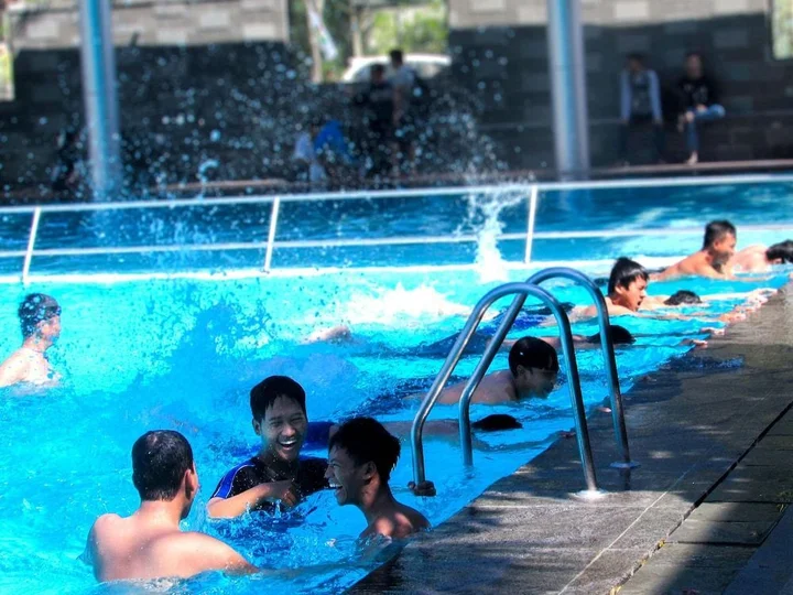 Сурабая: Whiz Residence Darmo Harapan Surabaya