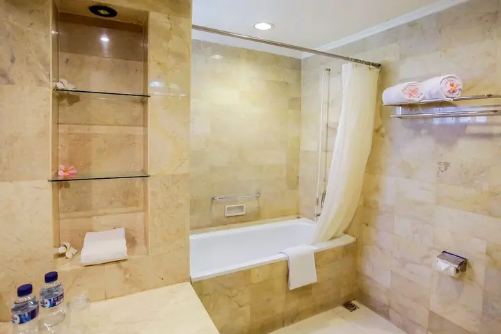 Сурабая: Whiz Residence Darmo Harapan Surabaya