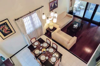 Сурабая: Whiz Residence Darmo Harapan Surabaya