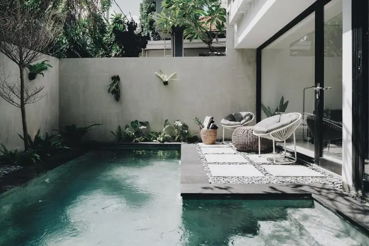 Кута: Lloyd's Inn Bali