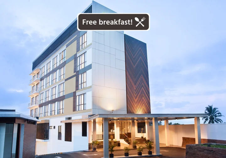 Сукабуми: Hotel Santika Sukabumi