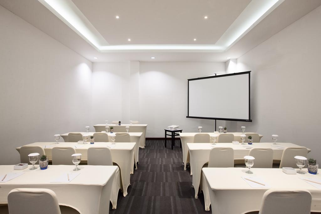 Сукабуми: Hotel Santika Sukabumi