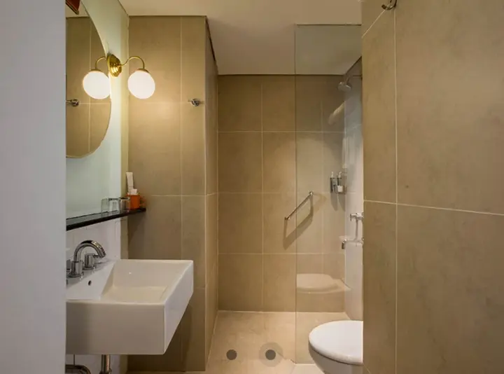 Сурабая: Kampi Hotel Tunjungan – Surabaya