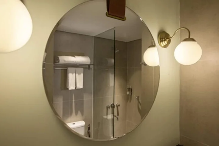 Сурабая: Kampi Hotel Tunjungan – Surabaya