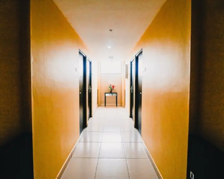 Медан: RedDoorz Plus near Cambridge City Square